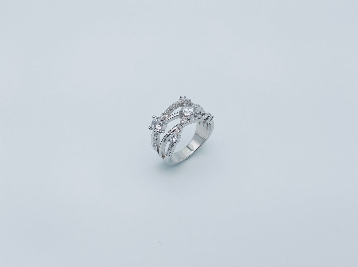 Silver Elegant Crossover Ring
