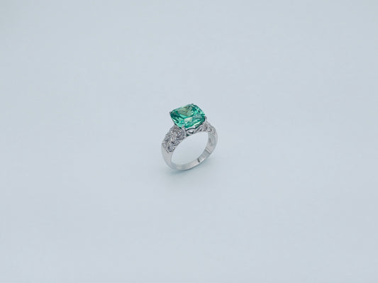 Silver Emerald-Look Statement Ring ( Premium)